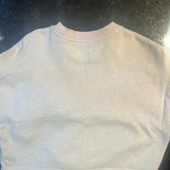 Extra Small crew neck crop Under Armour sweatshirt - Picture 3 of 3